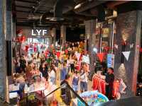 ที่พักสุดชิคใจกลางย่านนานา เดินทางสะดวก lyf