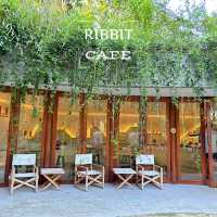 Ribbit Cafe 