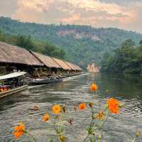 ที่พักแพ ริเวอร์แคว จังเกิ้ลราฟท์