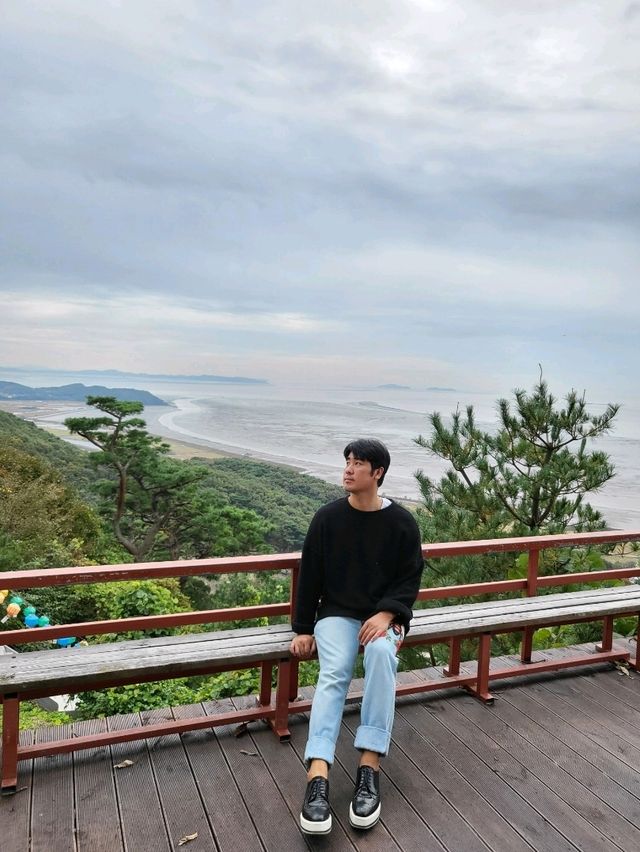 서해바다를 완벽하게 조망하는 강화군 보문사