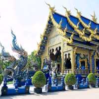 วัดร่องเสือเต้น |  Blue Temple 