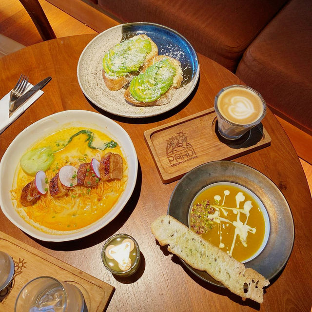 Pahdi Specialty Coffee: A Scenic Coffee 