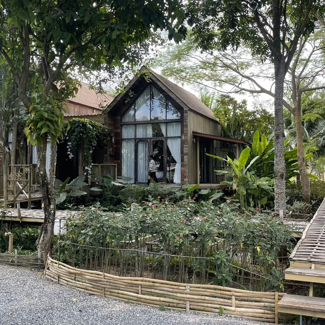 บ้านนอกคอกนา เขาใหญ่
