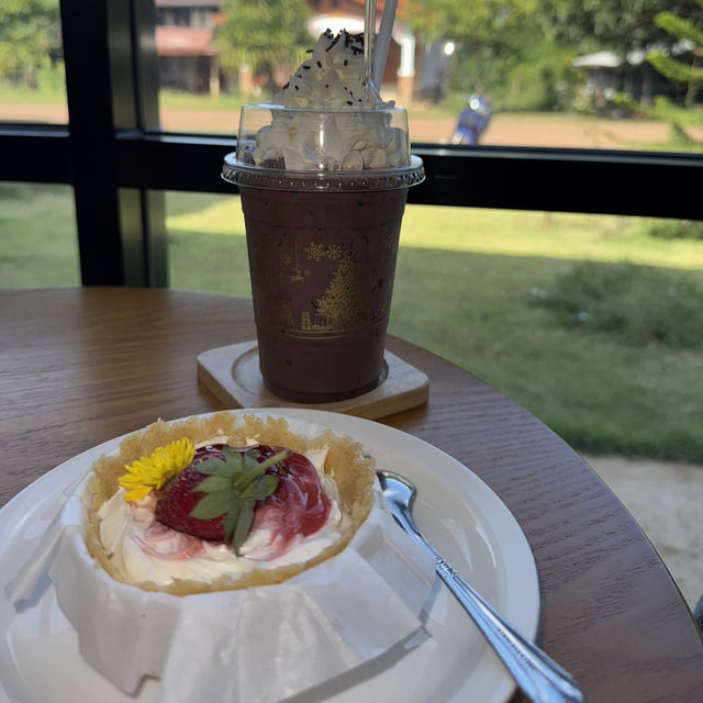 ลิตาคาเฟ่ 🌼คาเฟ่บ้านๆเล็กๆที่เปิดในหมู่บ้านชนบท 