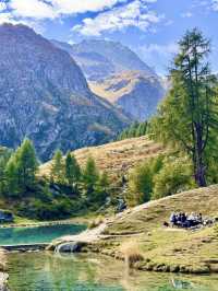 Hiking from Lac Blue to Arolla: A Swiss Adventure Through Majestic Alpine Beauty