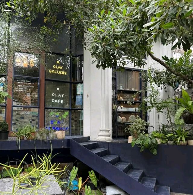 A Clay cafe