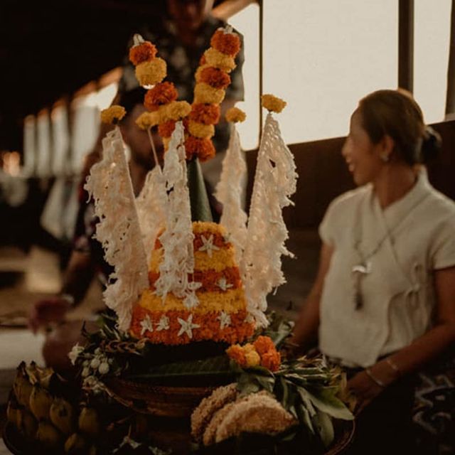 Sunset cruise in Luang prabang 