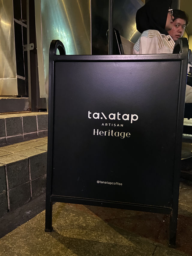 Tanatap Café: Nature Meets Modern Charm in Bandung