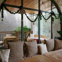 Whispers of Elegance: Experience Umanari Cafe