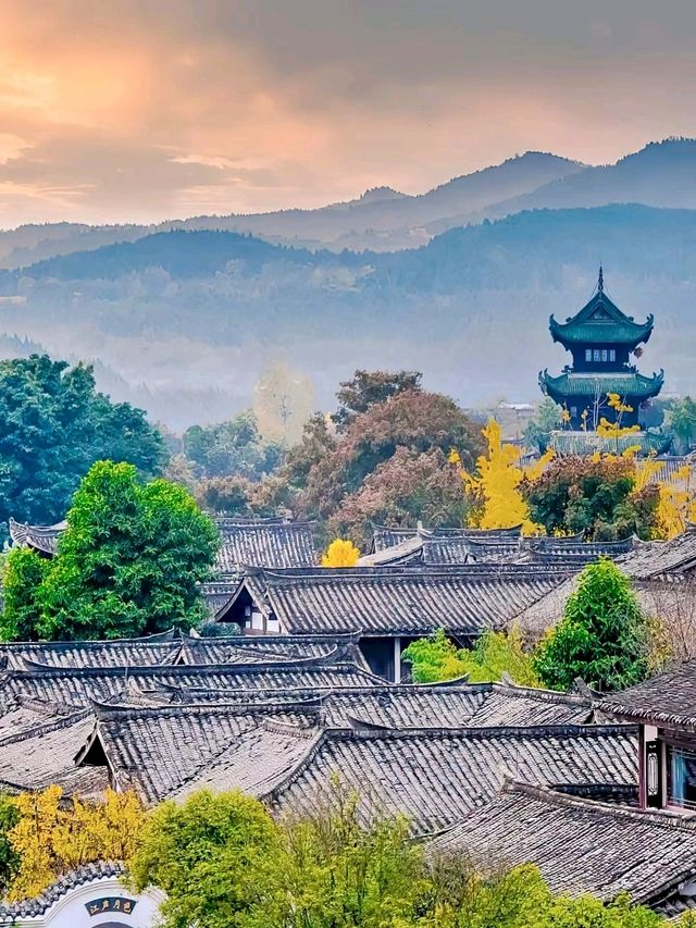 Step Back in Time: Your Ultimate Guide to Langzhong Ancient City!
