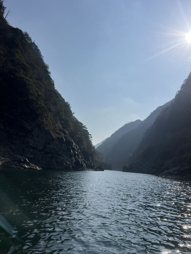 風光明媚的大步危