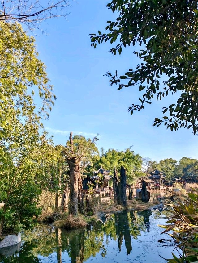 Huanglongxi Ancient Street: The Heart of the Ancient Town