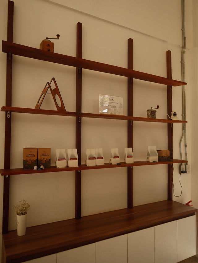 ANNA COFFEE ROASTERS : HUARUEA
