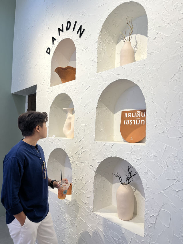 คาเฟ่ DANDIN CERAMIC🍃🌳🩵