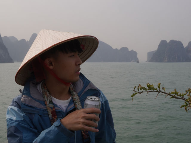 Sailing Through Paradise: A Cruise Ride in Halong Bay