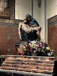 Jakarta Cathedral: A Gothic Masterpiece in the Heart of the City