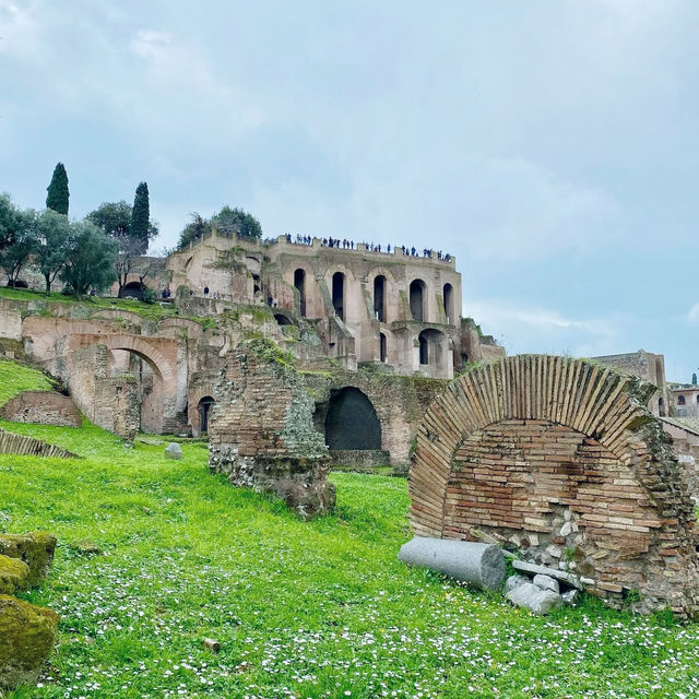 Palatine Hill: Where Rome Was Born 🇮🇹