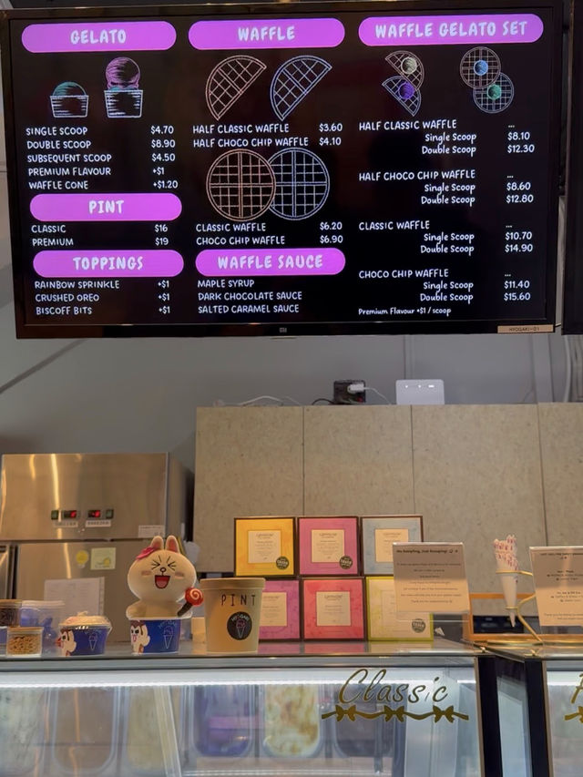 Hyogaki Dessert Café – Yishun’s Hidden Gem for Waffles and Gelato with Line Friends