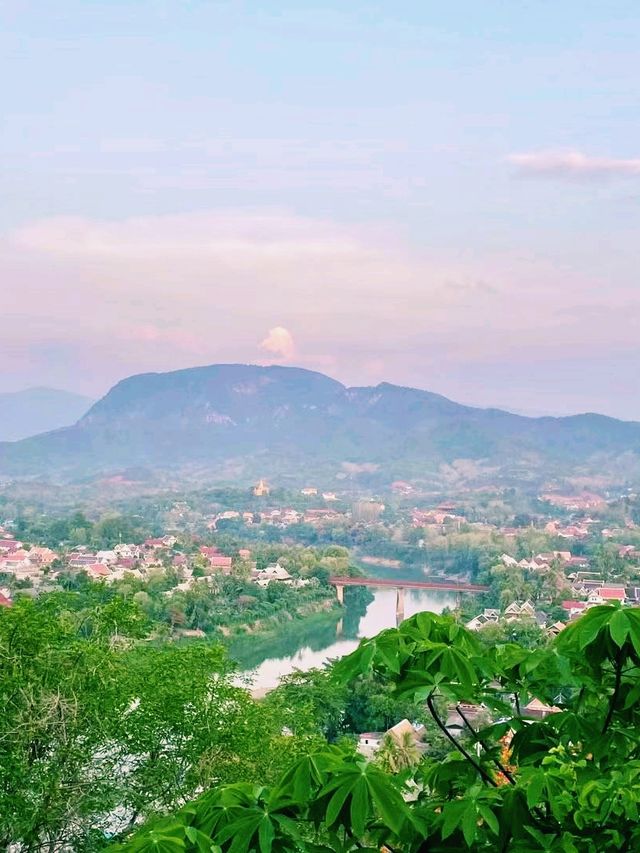 老撾著名旅遊城市瑯勃拉邦旅遊行程攻略，適合打卡拍照📸