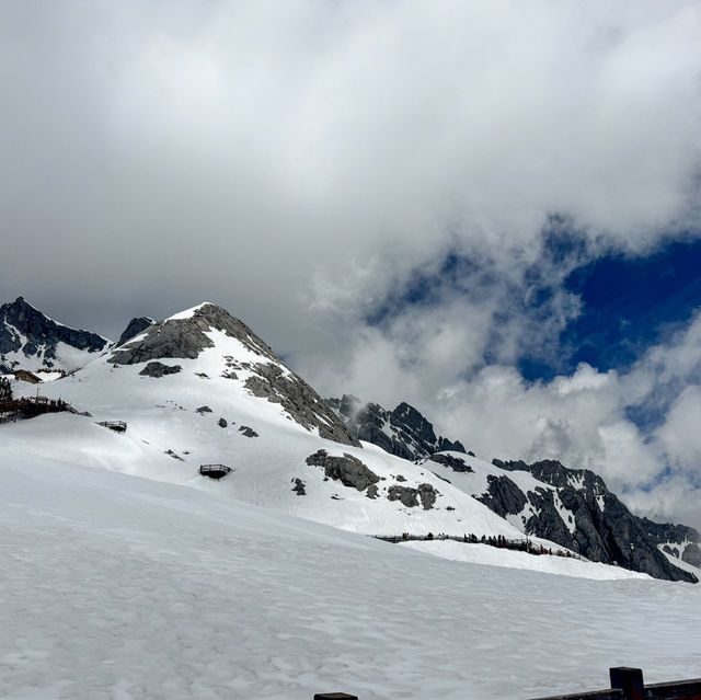มัดรวม รีวิว ภูเขาหิมะมังกรหยก กระเช้า Glacier