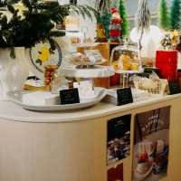 Blooming Moments at Fine Coffee & Flowers