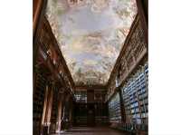 【チェコ/プラハ】美しすぎる図書館📚️ストラホフ修道院