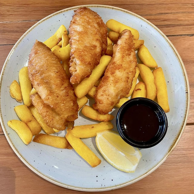 🇦🇺 海を眺めながら味わう名物の「フィッシュ＆チップス」