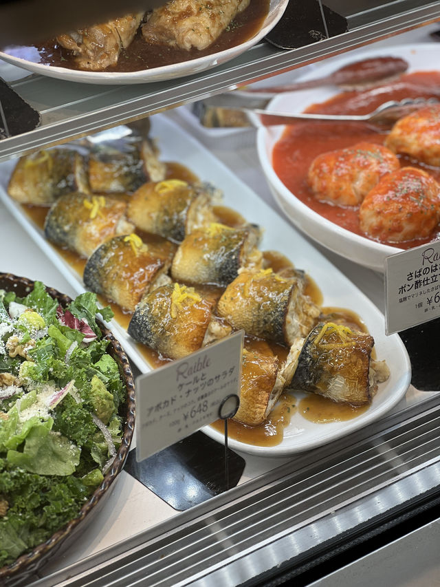 🍱 미쓰코시 긴자점 – 도쿄 백화점 푸드코트의 끝판왕