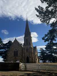 Explore the scenic historic town - Oathlands