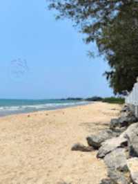 💞 หาดม้าน้ำ หรือ หาดเพขร