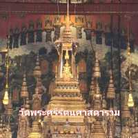 วัดที่สำคัญที่สุด วัดพระศรีรัตนศาสดาราม✨️