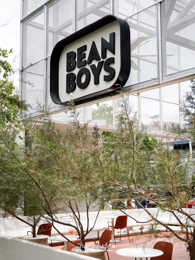 Bean Boys ร้านกาแฟสุดฮ็อตย่านเลียบด่วน
