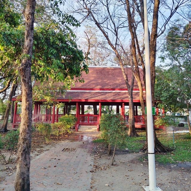 วัดเฉลิมพระเกียรติวรวิหาร