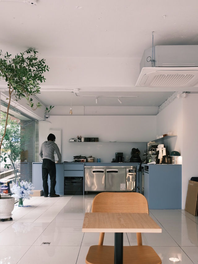 ☕️홍제동 북촌 무에의 2호점 카페☄️ 해오☀️