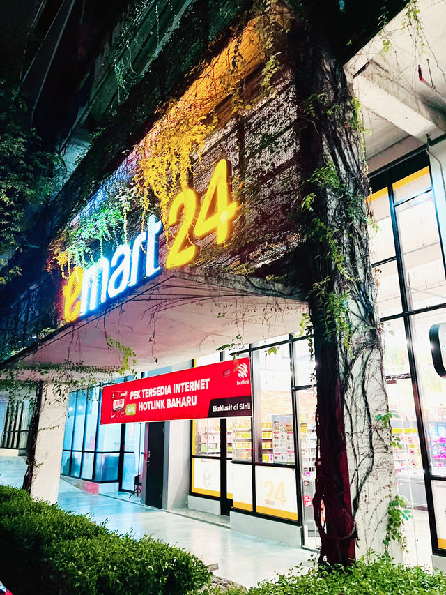 “Emart24 Reserve: A 24-Hour Lifestyle Haven”