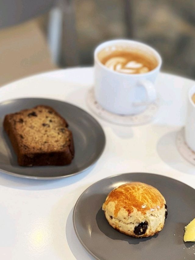 White Land Cafe Malaysia