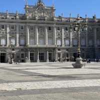 Hola Madrid ลัดเลาะ เดิน ชิม ช้อป ไม่มีเบื่อ