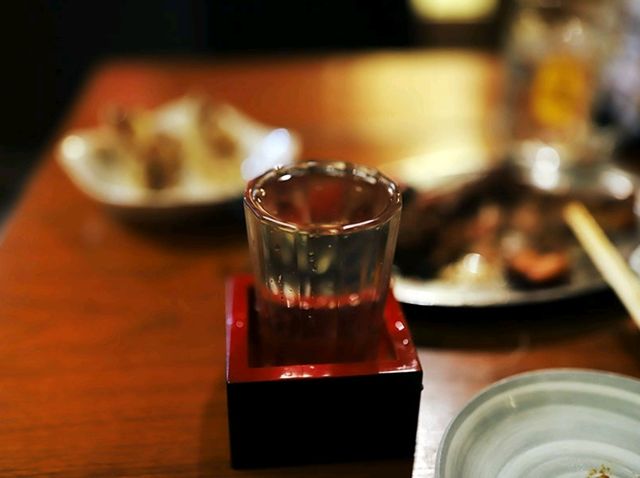 【🇯🇵高松】香川名物「骨付鶏」を堪能できる居酒屋「とり料理 かど弦」