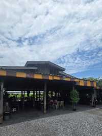 ก๋วยเตี๋ยวเรือ โรงสี ร้านเล็กๆ ริมแม่น้ำเจ้าพระยา