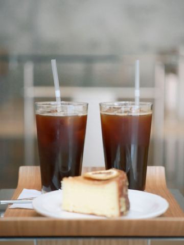 Jongno, Euljiro | DPRT, a café that opens early in the morning.