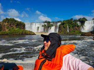 Overseas travel Brazil Iguazu boat tour Macuco Safari