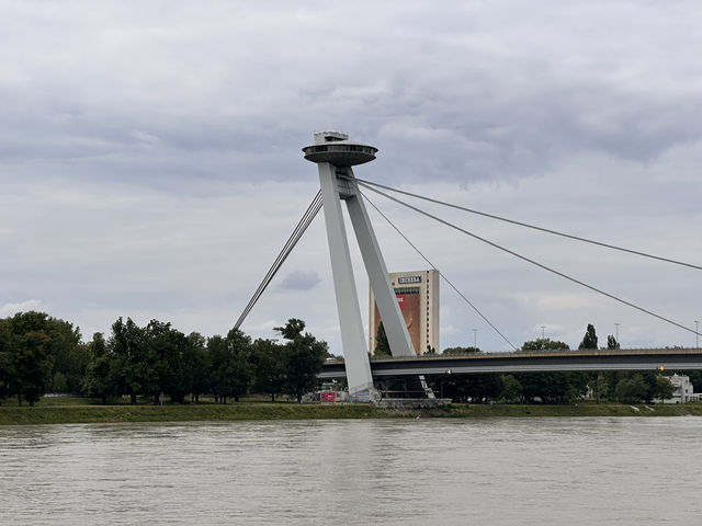 【Bratislava 🇸🇰 スロバキア｜ウィーンから気軽に日帰りヨーロッパ旅】