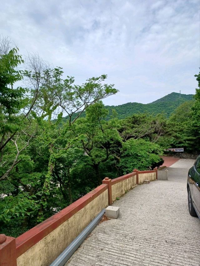 구름이 머무는 절, 고성 문수암의 고요한 매력