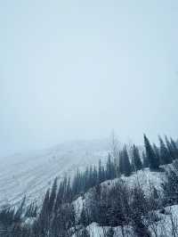 Frozen Dreams: A Winter Escape to Lake Kaindy
