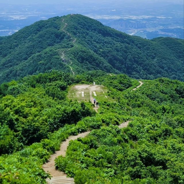 Chillin’ on the Trails of Wonjeoksan