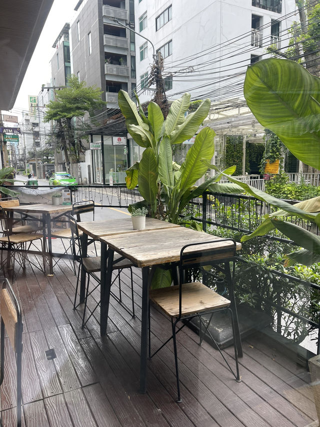 Authentique Vietnamese Specialty Coffee📍Silom