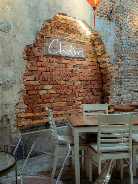 Cool Vibes & Creative Treats in the Heart of Town