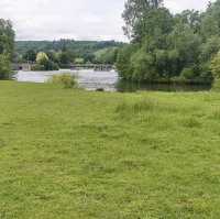 Thames Path at Mapledurham Lock