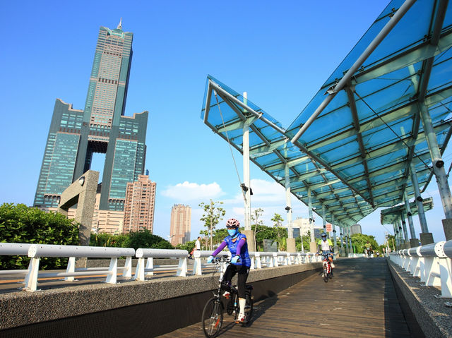 85大樓：從高空望見港都的壯闊與溫柔