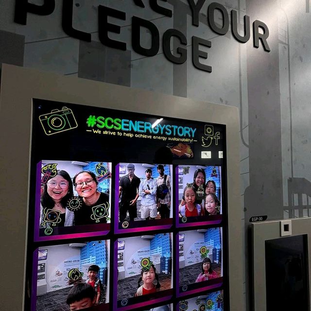 Science Centre Singapore (~S$6 entry for locals)